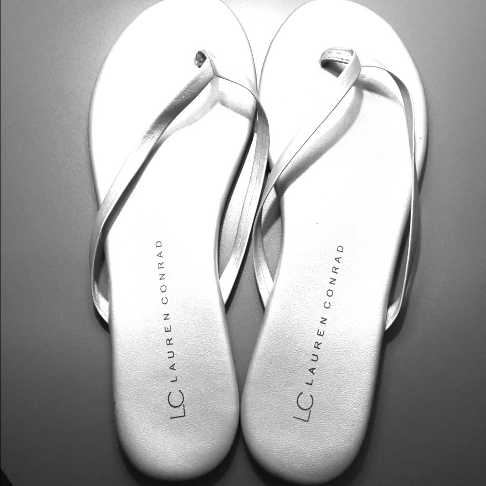 LC flip flops