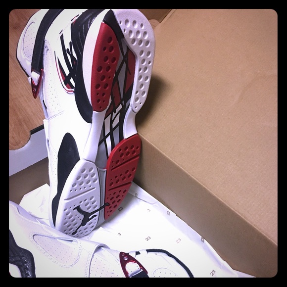 Men's Air Jordan Retro Size 11 NEW