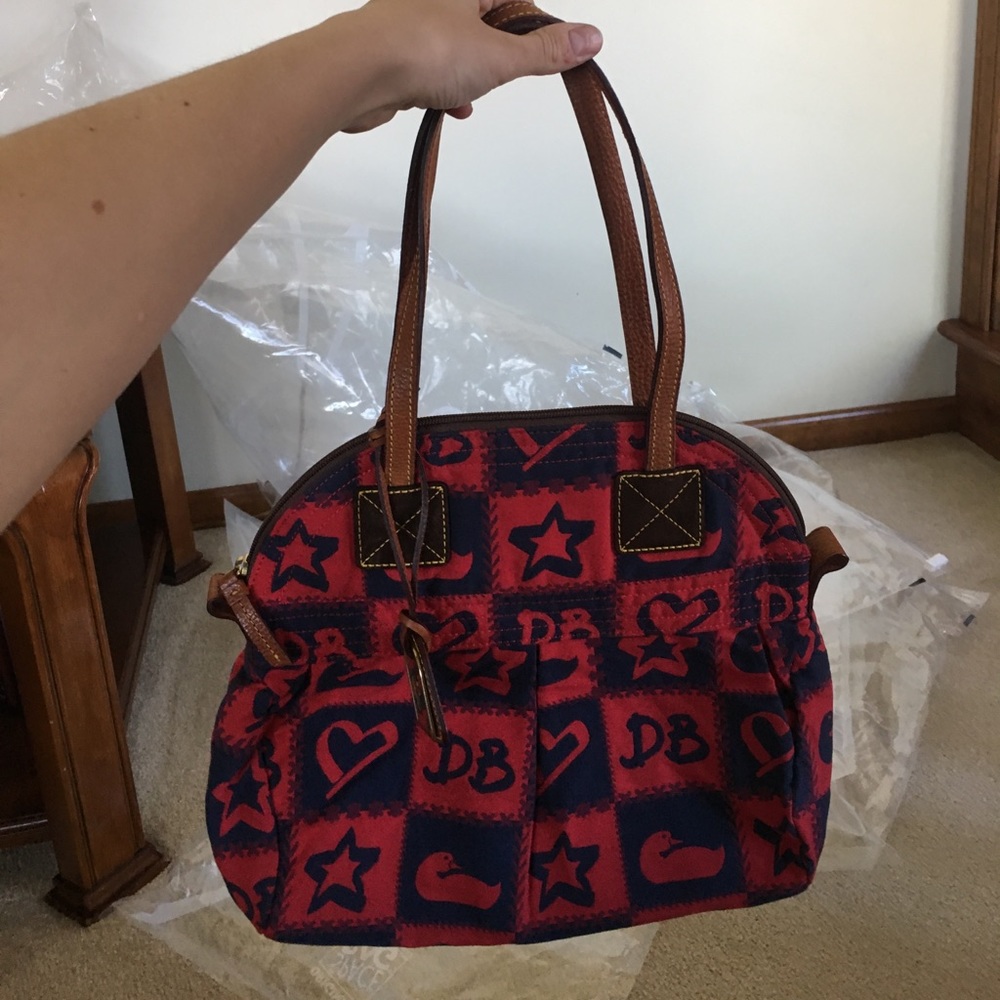 Dooney & Bourke Purse