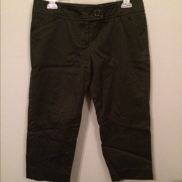 The Limited Pants - The Limited Drew Style capris🎀