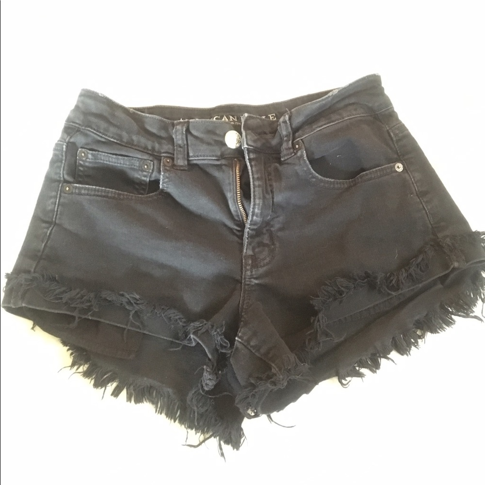 black cut off Jean shorts