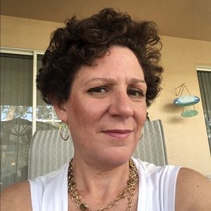 Meet your Posher, Cathy