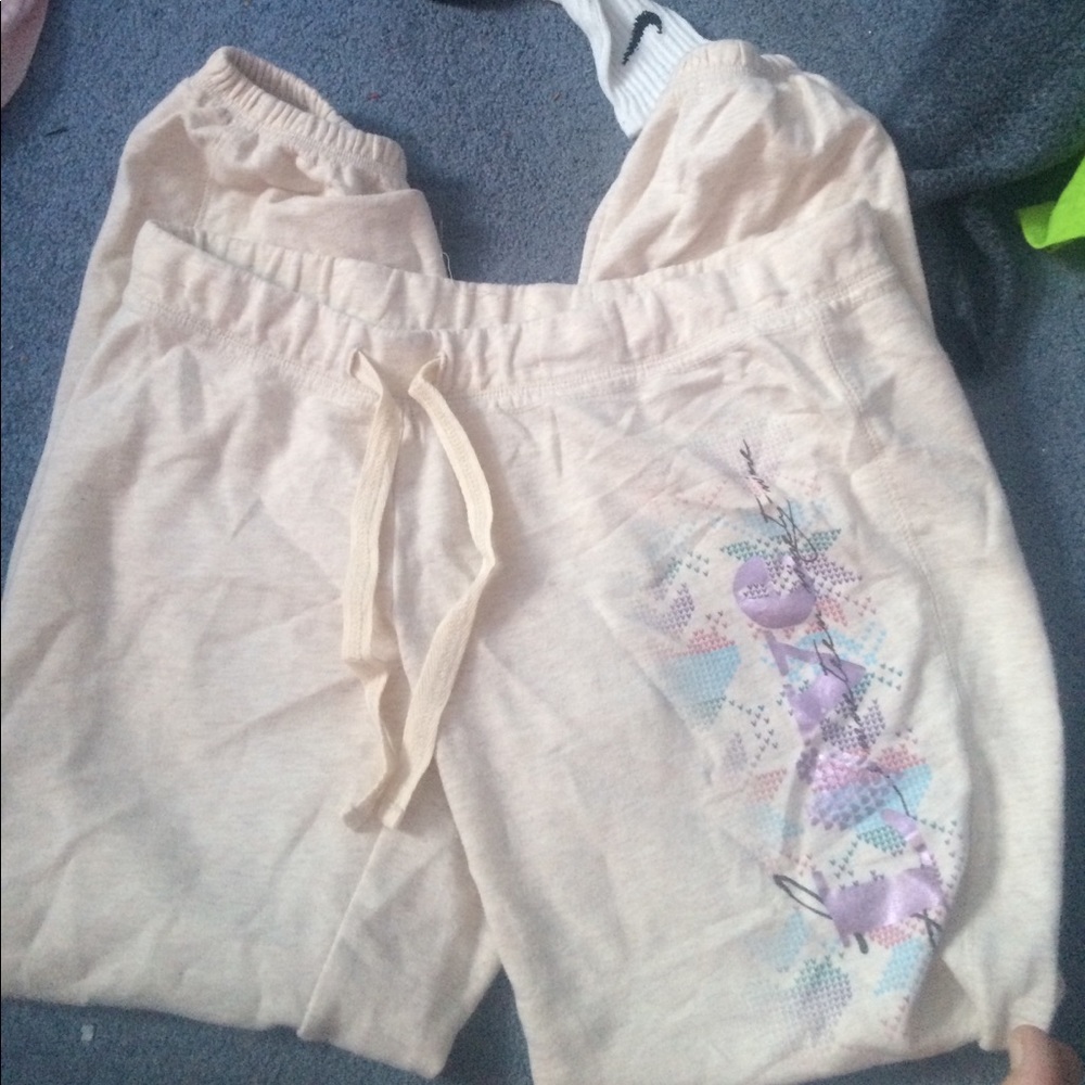 Crop sweats
