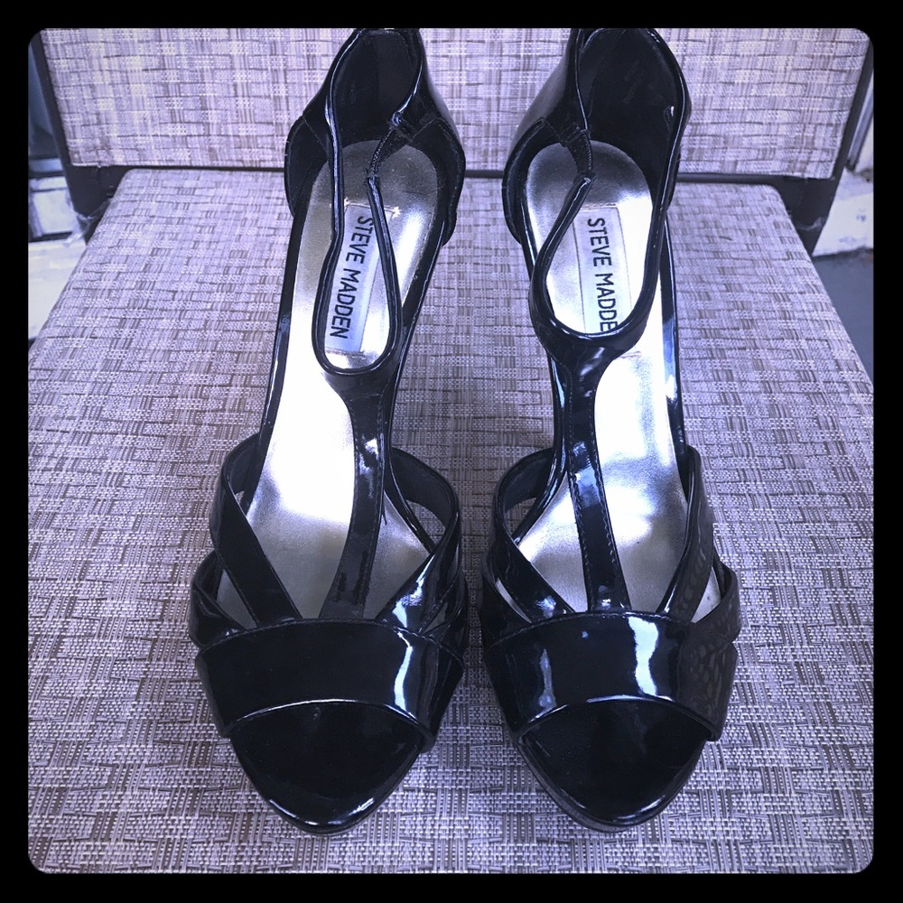 STEVE MADDEN black high heel shoes, size 7