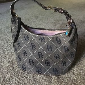 Dooney & Bourke Bag