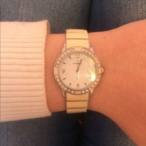 Fossil Watch- Creme & Silver