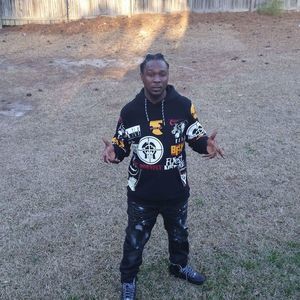 Meet your Posher, Leslie