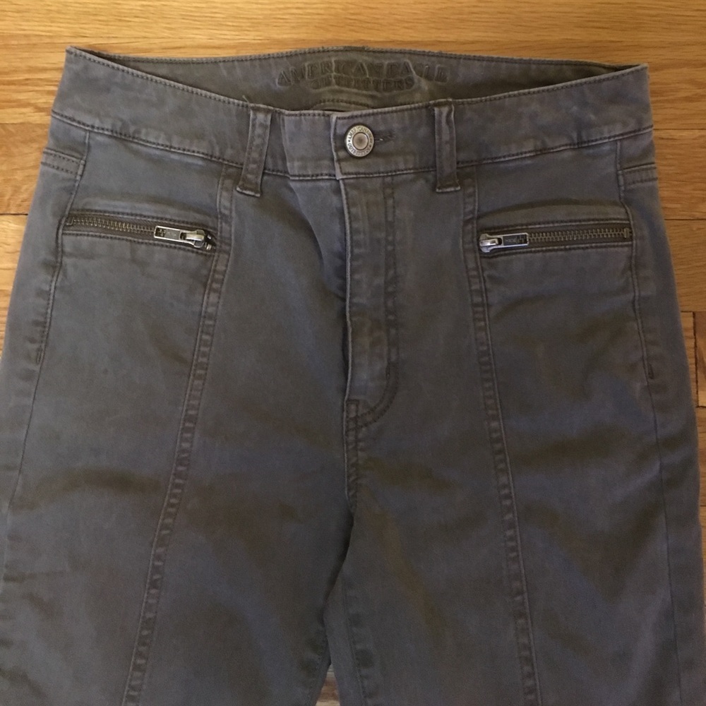 AMERICAN EAGLE OUTFITTERS Navy Green Jegging