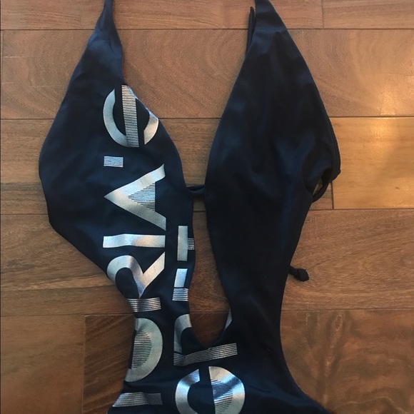 Victoria's Secret one piece bathing suit XS - Picture 3 of 6