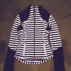Lululemon blue stripped zip up jacket