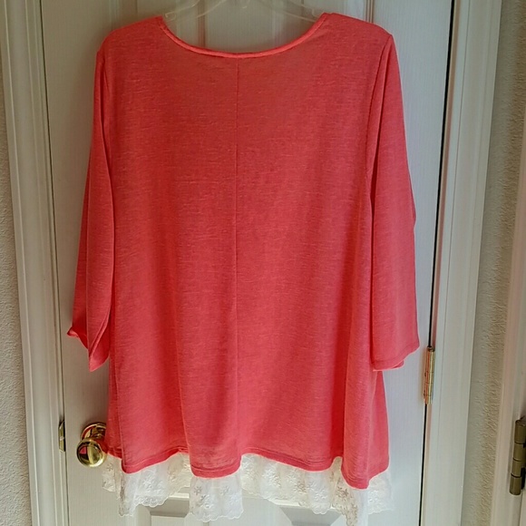 NWOT ARIZONA (JCP) LACE TRIM PULLOVER BLOUSE SZ 1X - Picture 3 of 6