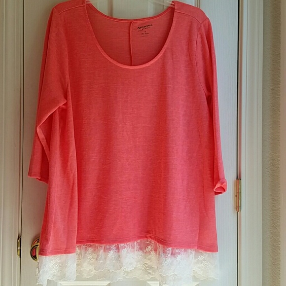 NWOT ARIZONA (JCP) LACE TRIM PULLOVER BLOUSE SZ 1X - Picture 6 of 6