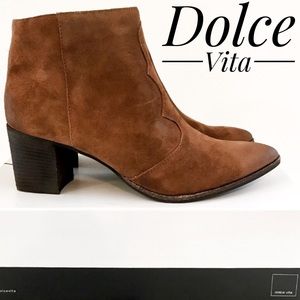 $160 Dolce Vita Lennon Suede Western Booties Boots