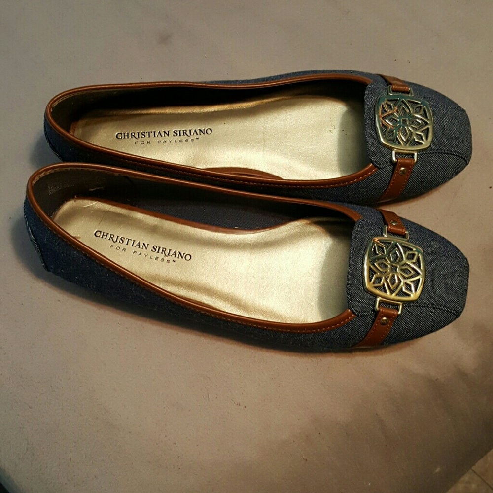 Woman's shoes
