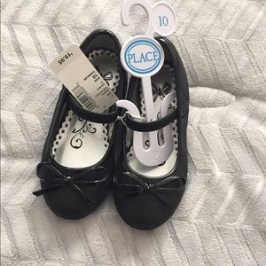 ❌Sold❌Children's place girls size 10 black  flats