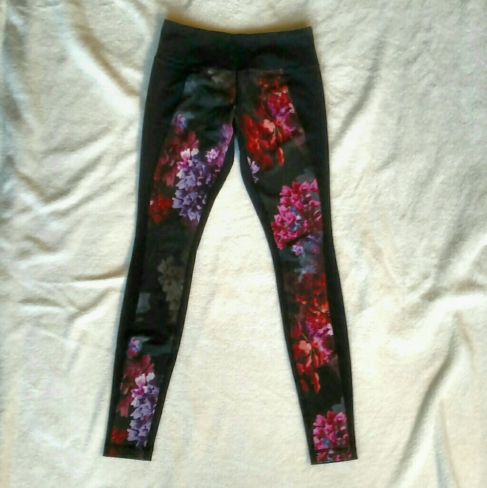Lululemon Wunder Under Floral