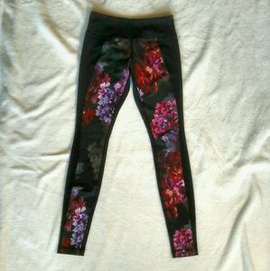 Lululemon Wunder Under Floral