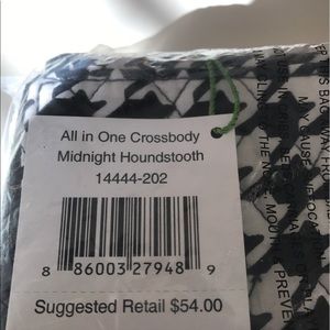 Vera Bradley in one cross body brand new