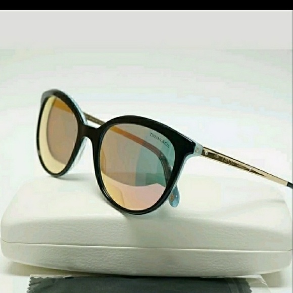 Tiffany & Co. Accessories - 💥NEW💥 Tiffany & Co Sunglasses