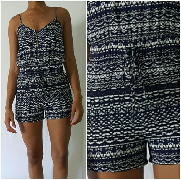 Blue and white Romper Sz. S - Picture 8 of 8