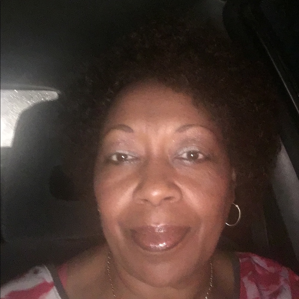 Meet your Posher, Betsy