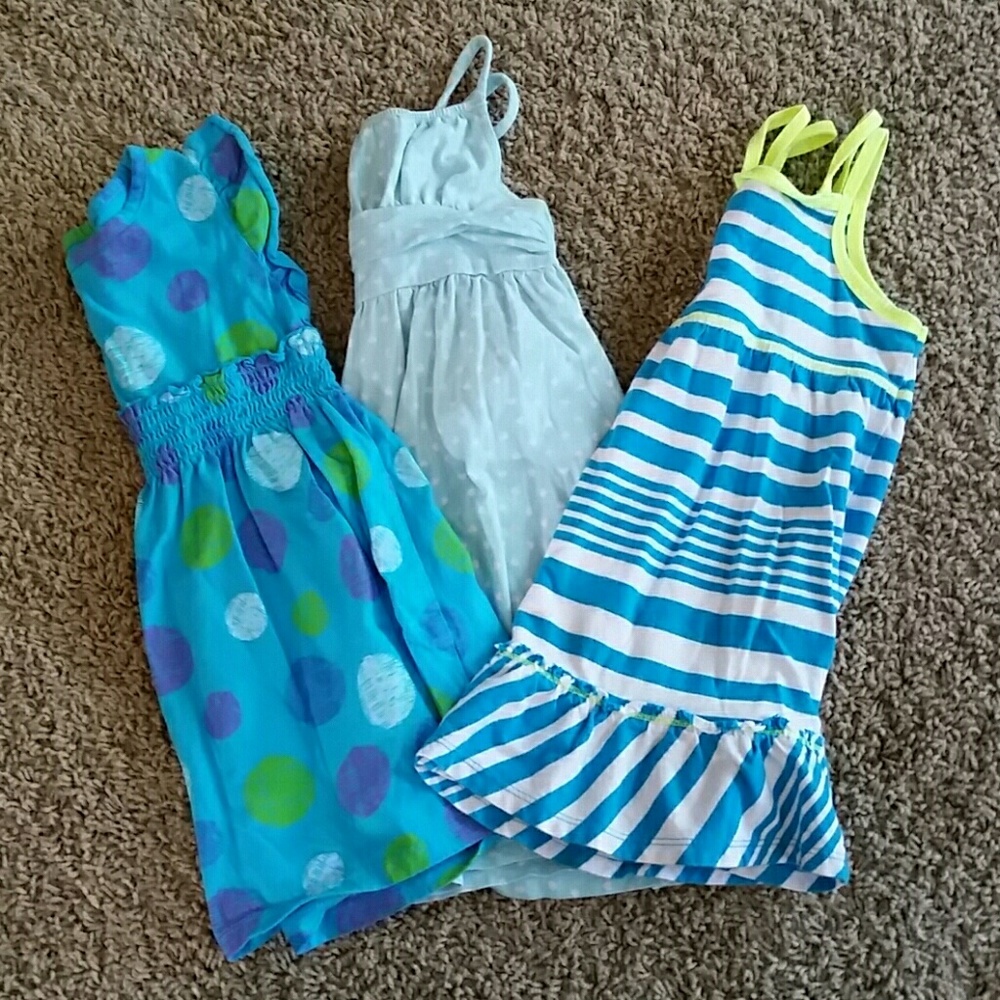 !!CLOSET CLOSING!! Bundle 3T sundresses