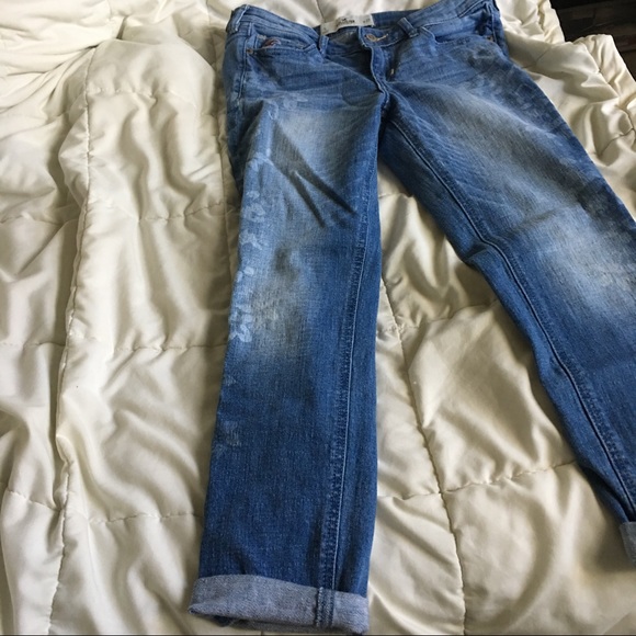 Like New Hollister Denim - Picture 2 of 5