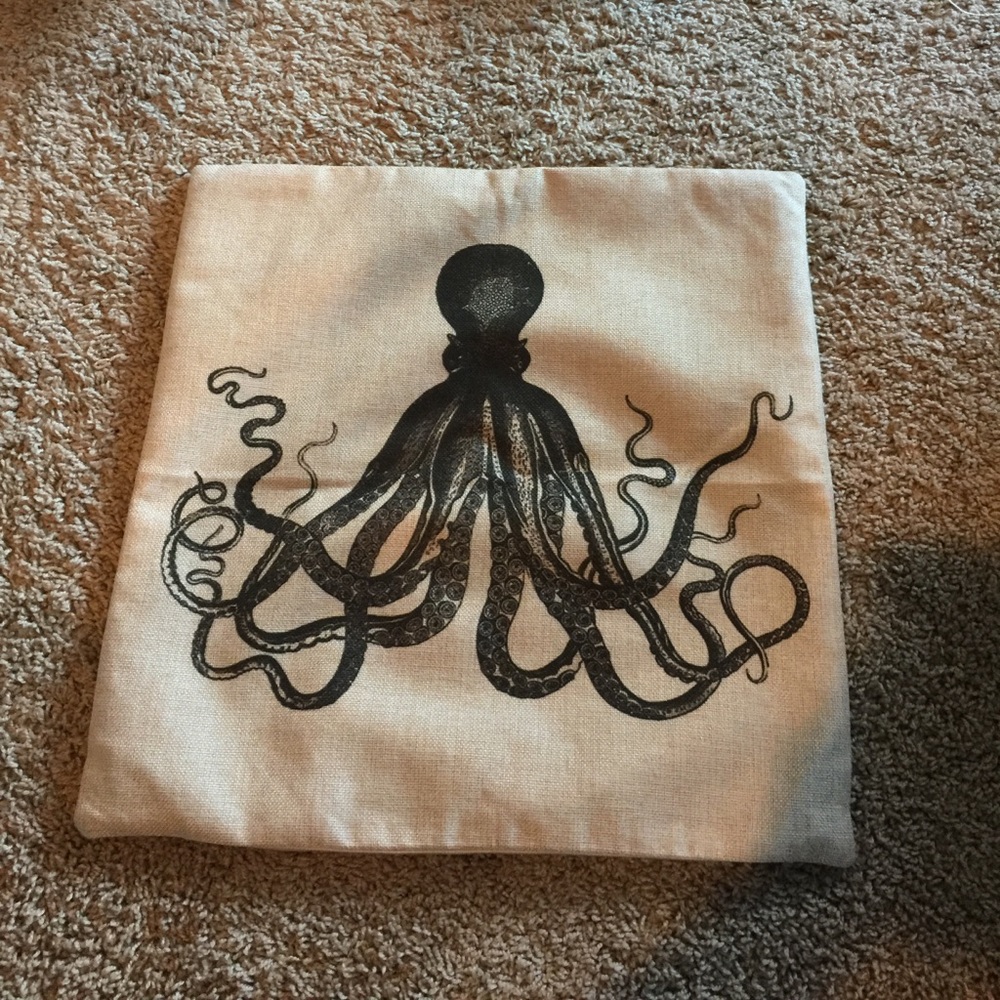 Octopus pillow cover
