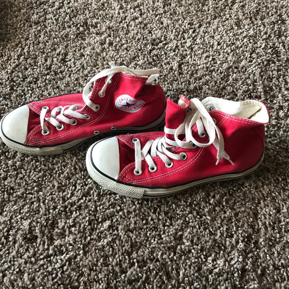 Red high top converse. Size 5.