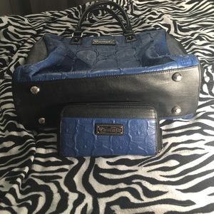 Loungefly Skull print bag with matching wallet