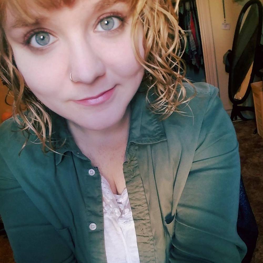 Meet your Posher, Kora