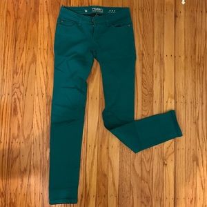 Celebrity Jeans • teal skinny jeans