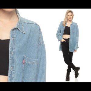 LEVIS Vintage 90s Denim Button Up (Unisex!)