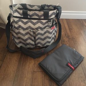 Skip Hop Duo Signature Diaper Bag-Chevron