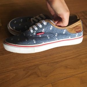 Levi's shoes