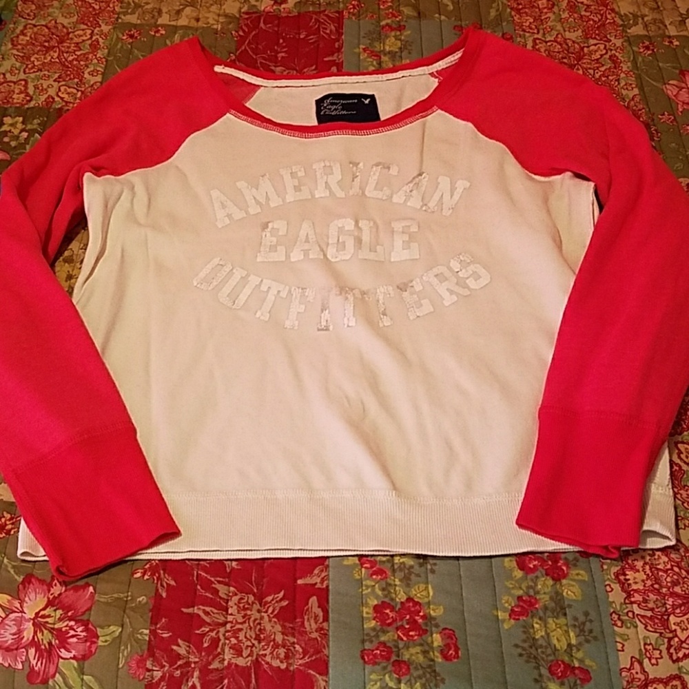 American Eagle sweatshirt