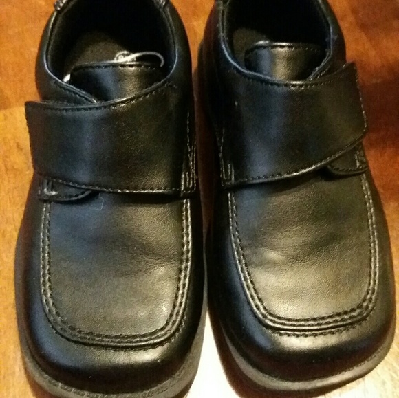 toddler size 8 dress shoes 50 smartfit other toddler boys dress shoes size 8 5 from danielle s closet on poshmark toddler size 8 dress shoes 50 smartfit other toddler boys dress shoes size 8 5 from danielle s closet on poshmark