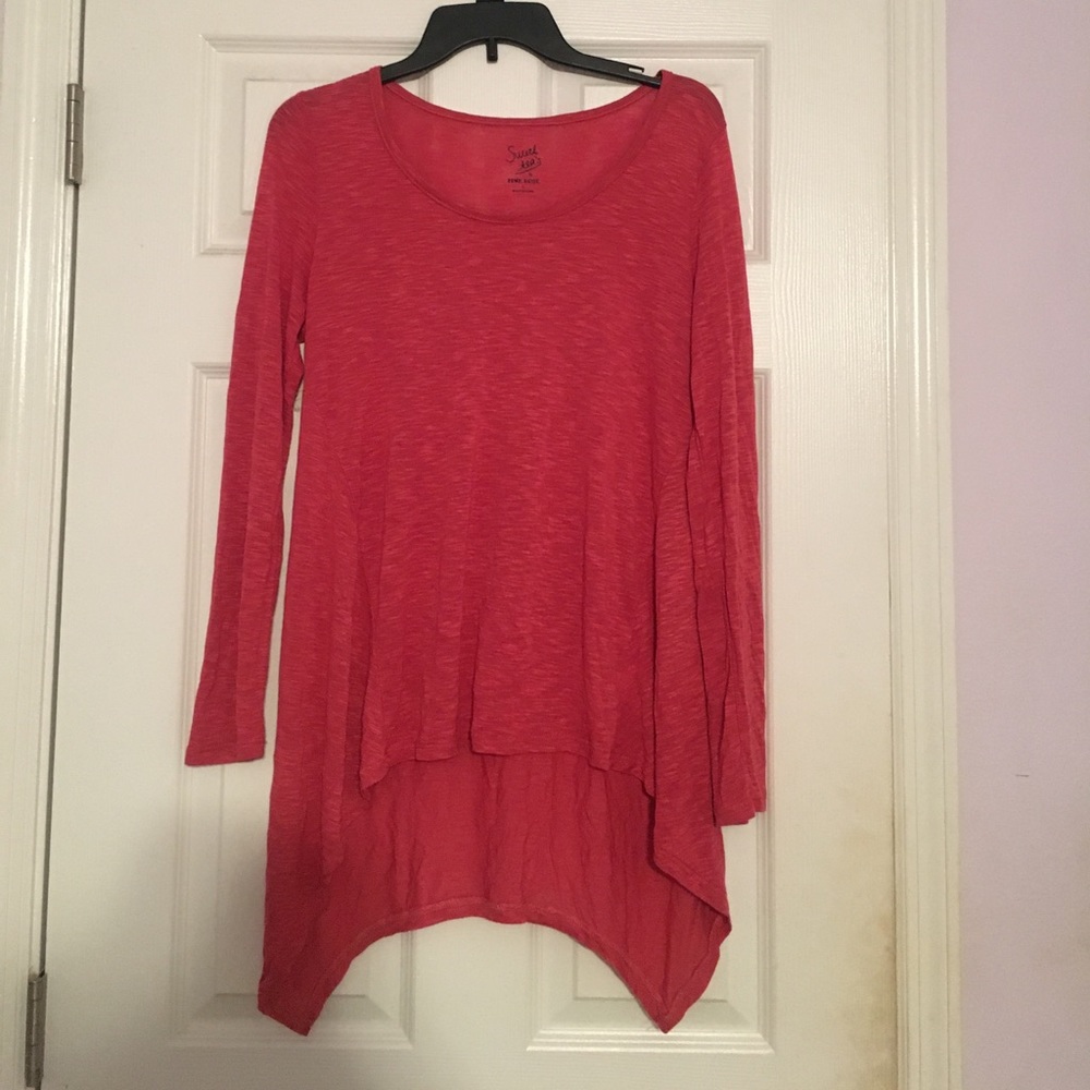 High low longs sleeve top