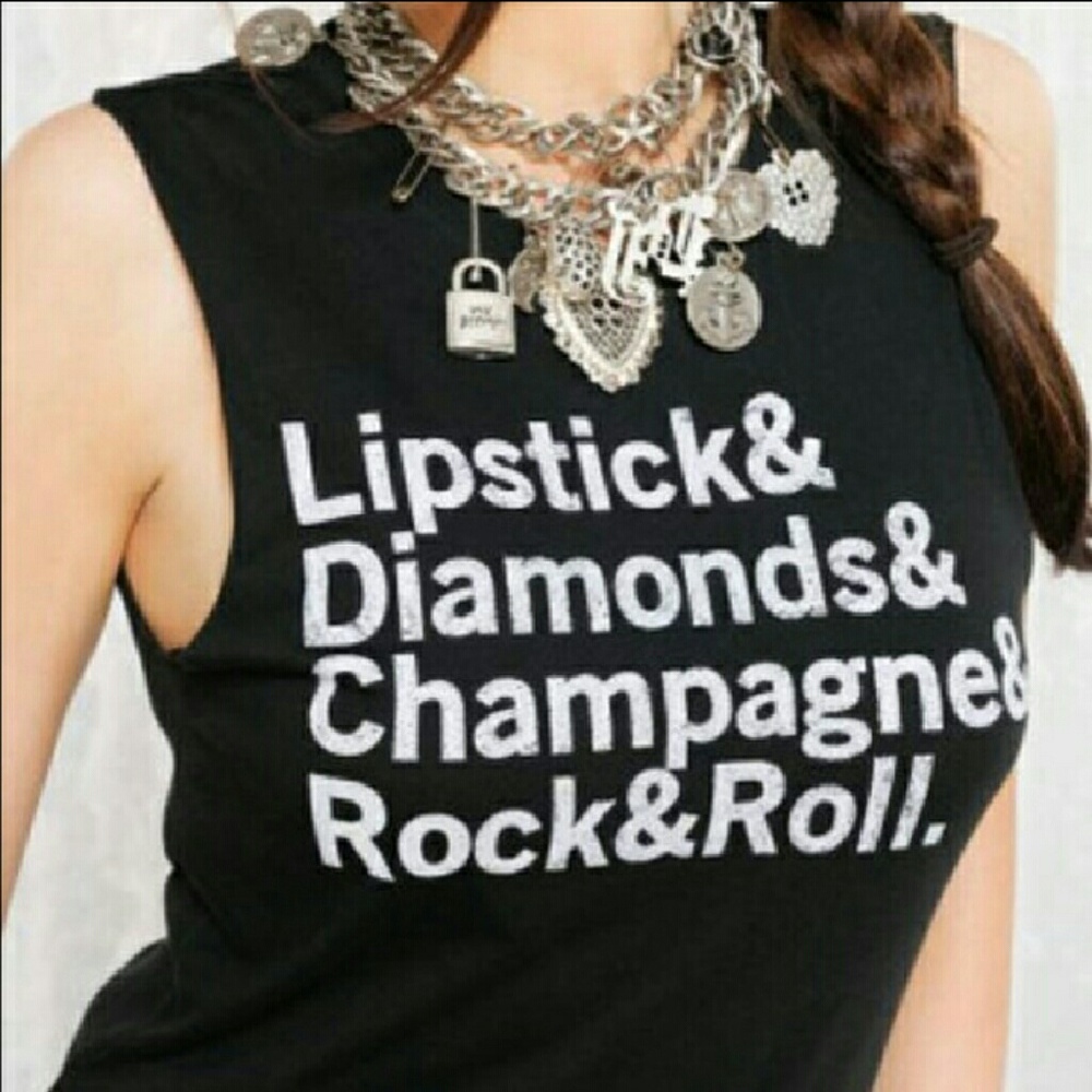 Betsey Johnson Tee