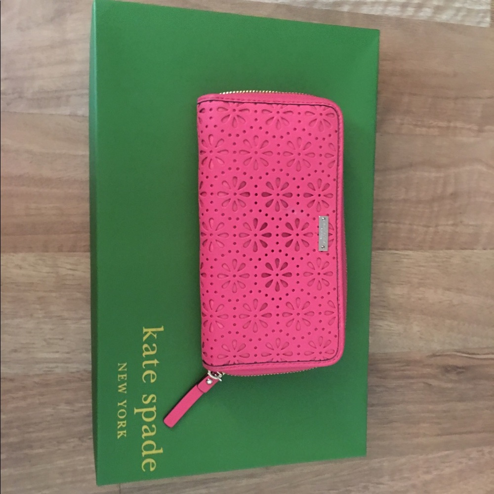 Kate Spade Cedar Street perforated Lacey wallet