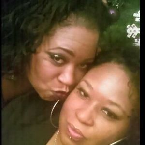 Meet your Posher, Gale