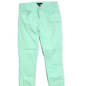 Forever 21 skinny jeans size 26