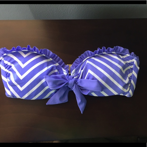 Victoria's Secret Other - NWOT Victoria's Secret Bandeau Bikini Top