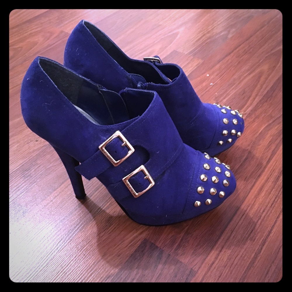 Guess Blue Suede Heels