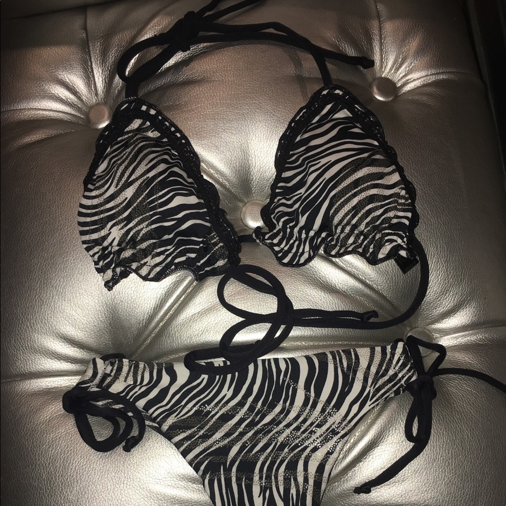 🐾Sexy Zebra Brazilian Bandage Thong  Bikini NWT🐾 - Picture 4 of 6