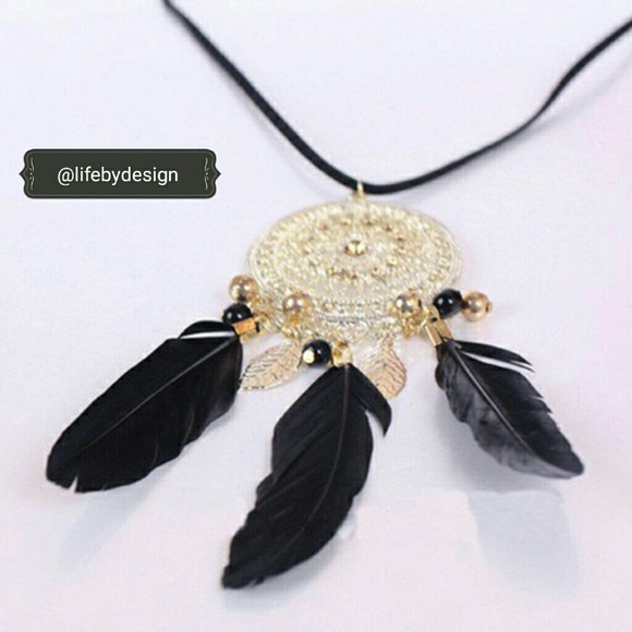 Retro Boho Dream Catcher Pendant Necklace - Picture 2 of 3