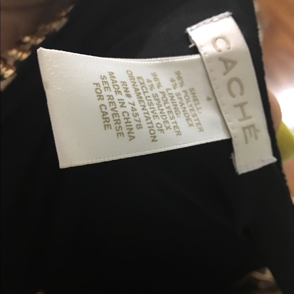 Cache dress - Picture 3 of 3
