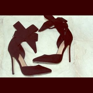 JustFab Hadley heels in black