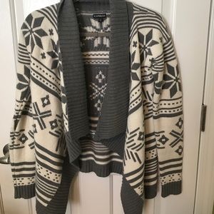 Super Trendy Aztec Express Sweater, size XS.