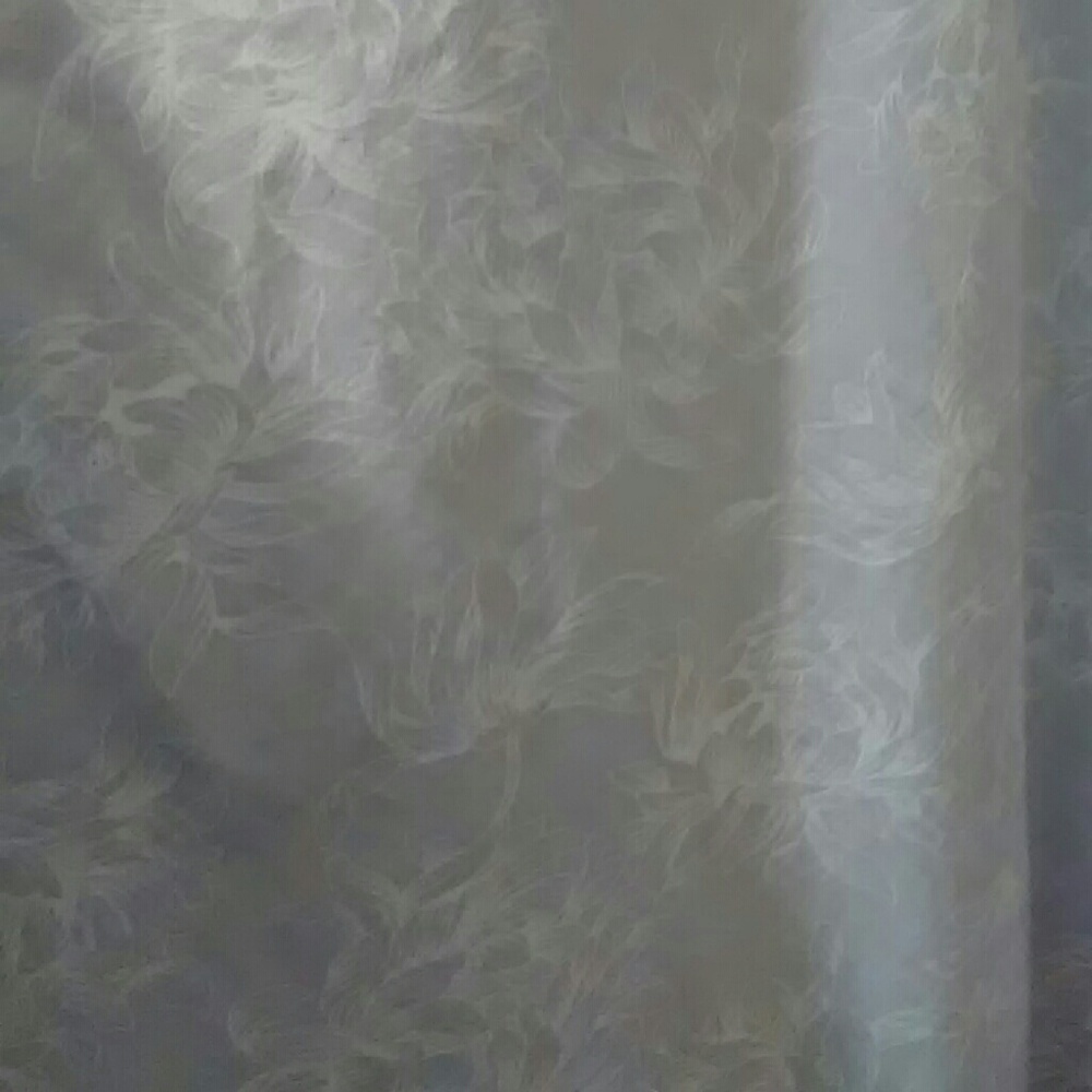 Shirt - Picture 3 of 3